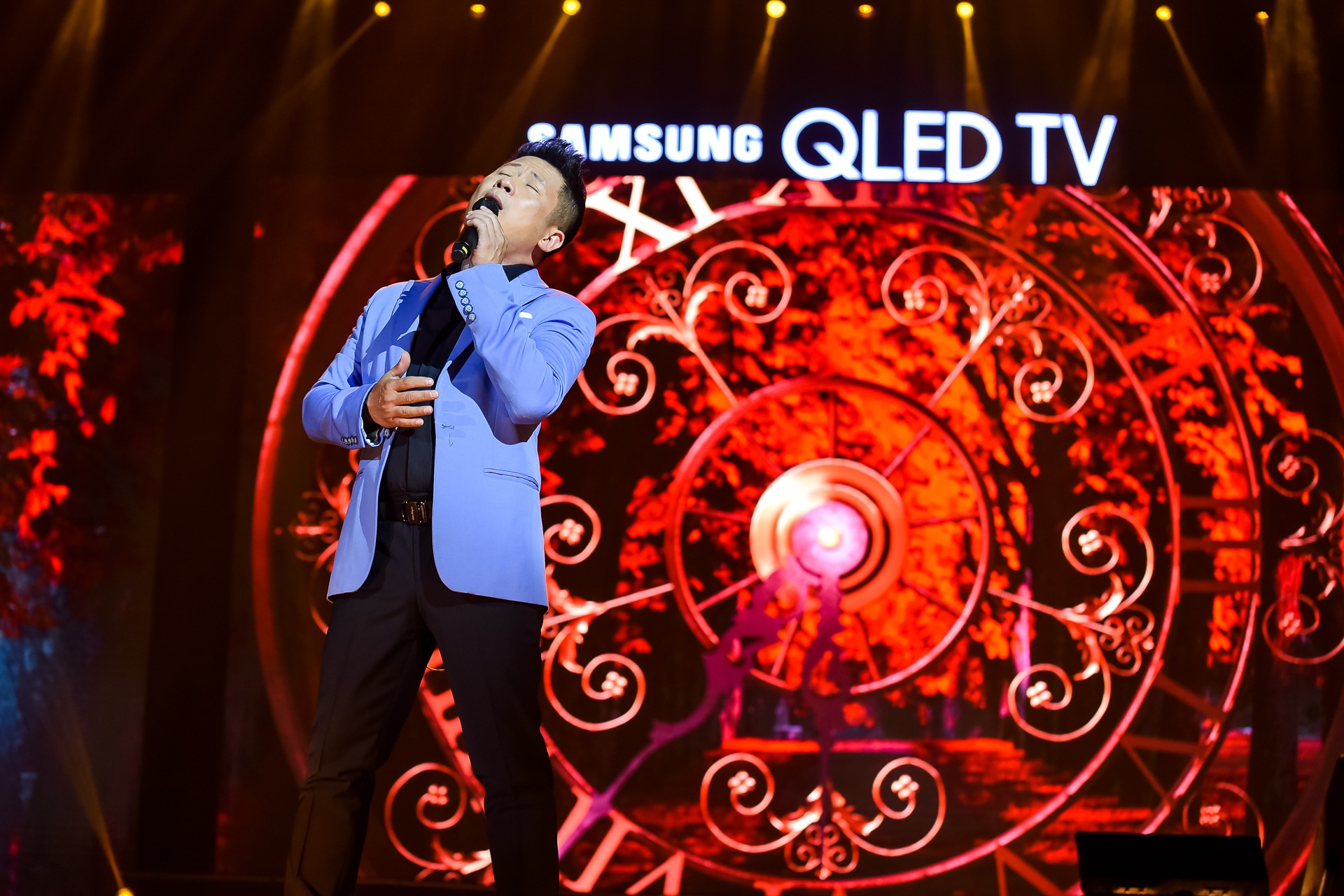 Bằng Kiều tiết lộ ca khúc được yêu thích ảnh 2 Bang Kieu tiet lo ca khuc duoc yeu thich anh 2