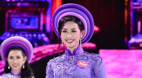 Thi sinh Hoa hau Viet Nam 2018 dep nen na trong ta ao dai hinh anh