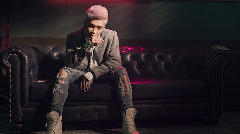 MV Dau ai ngo - Chi Dan hinh anh