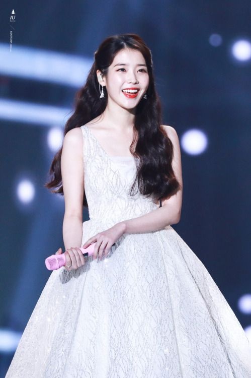 nghe si solo kpop thang 10 anh 11