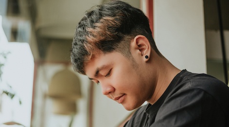 A quan Sing My Song: 'HLV Ho Hoai Anh noi toi khong co dao duc nghe' hinh anh