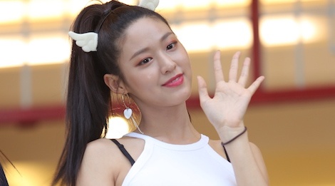 Nhan sac doi thuc cua my nu co than hinh chuan nhat Kpop tai Viet Nam hinh anh