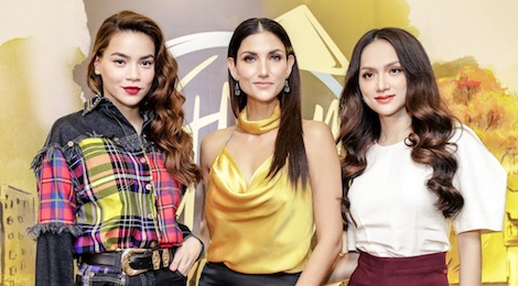 Sieu mau Asia's Next Top Model den Viet Nam quay show du lich Viet Nam hinh anh