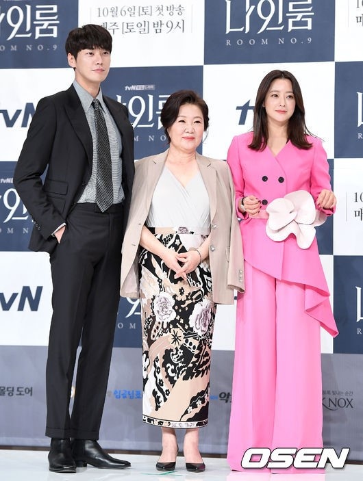 kim hee sun tre trung ben dan em anh 10