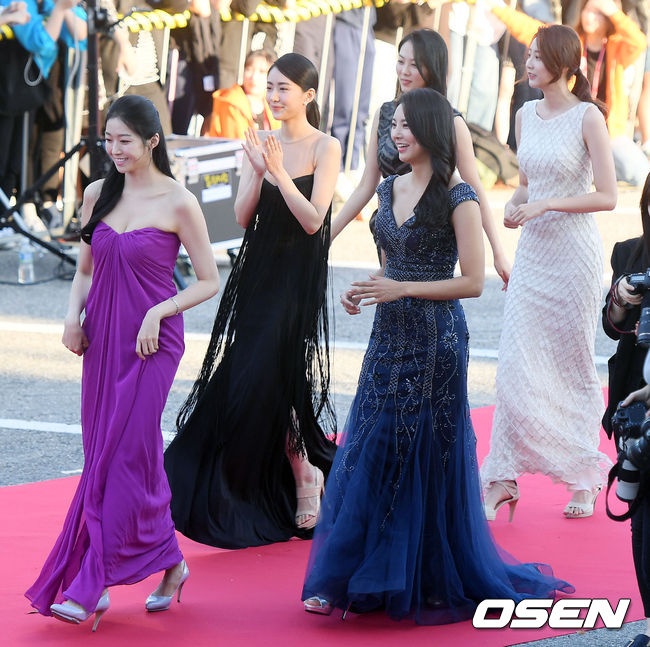 hoa hau han quoc mac xau anh 5