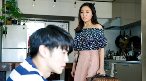 Van Mai Huong ra mat ca khuc noi ve viec nguoi phu nu bi chong bo hinh anh