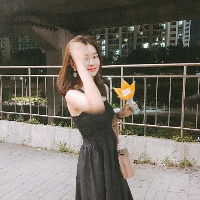 nhan sac ban gai tin don cua seungri anh 9