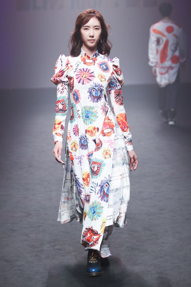 ao dai viet tai tuan le thoi trang seoul anh 2