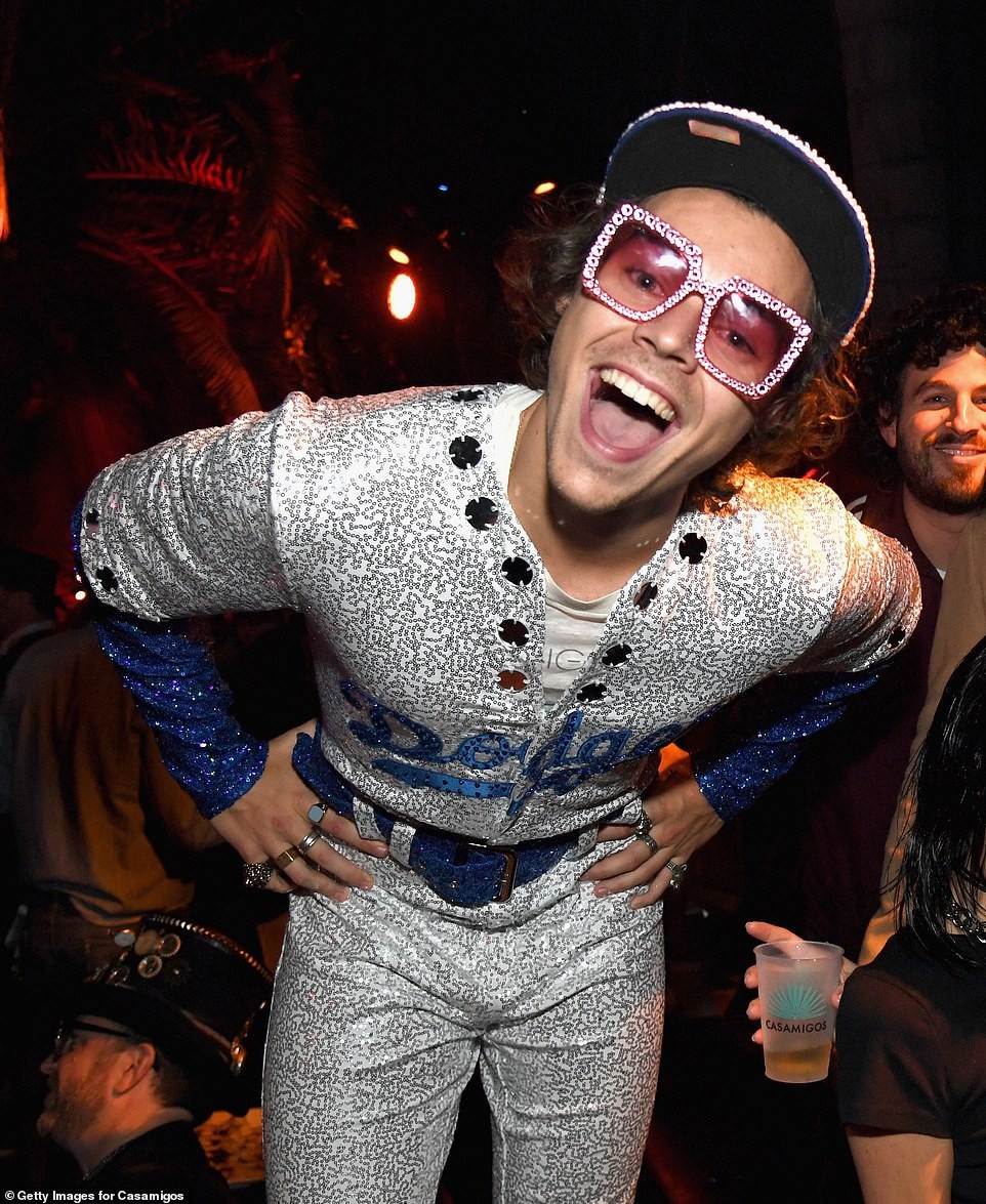 sao hollywood hoa trang halloween anh 3