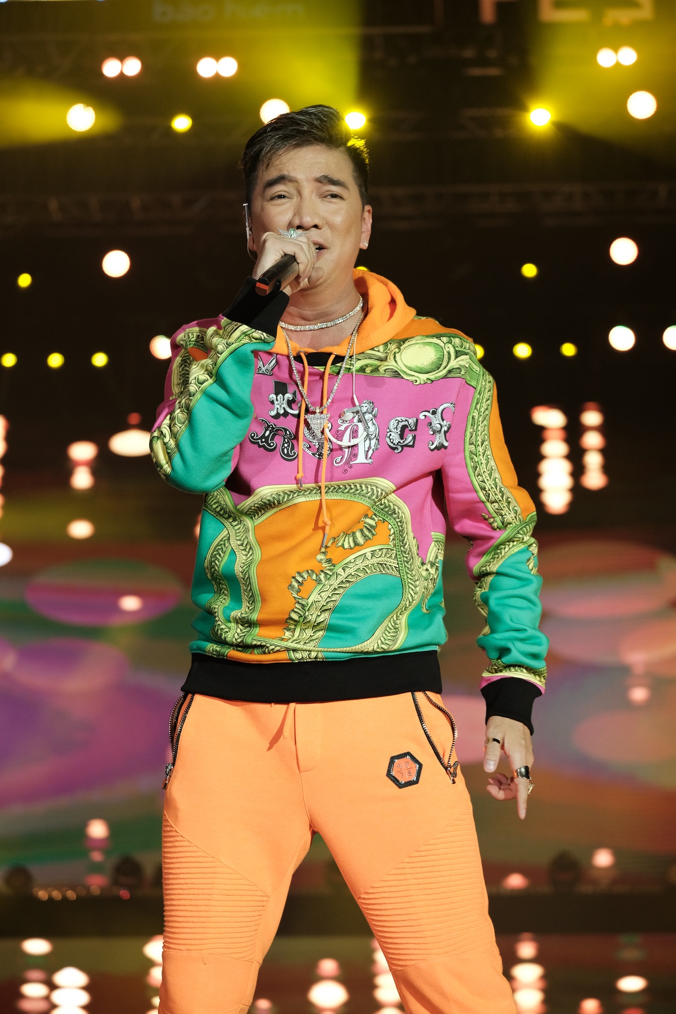 son tung hoi tu dan sao vpop anh 9