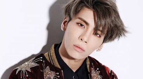 Vu tu tu cua sao Kpop bi che gieu phan cam tren bao nuoc ngoai hinh anh