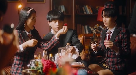 MV Mau nuoc mat - Nguyen Tran Trung Quan hinh anh