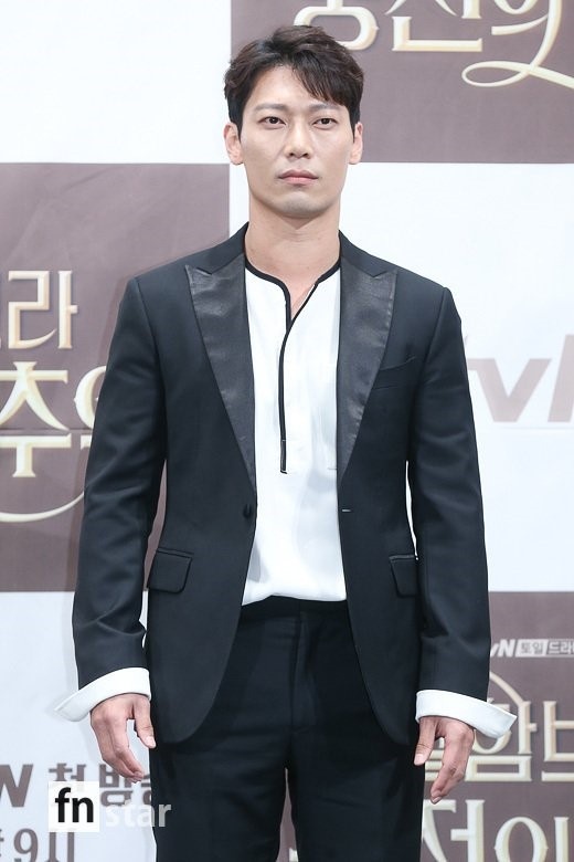 hyun bin park shin hye tinh tu anh 8