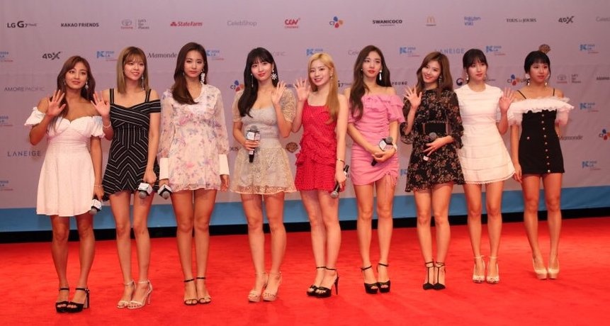 thoi trang tham do cua nhom twice anh 5