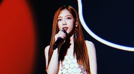 Tae Yeon (SNSD) chi trich don vi quan ly sau khi gap su co san khau hinh anh