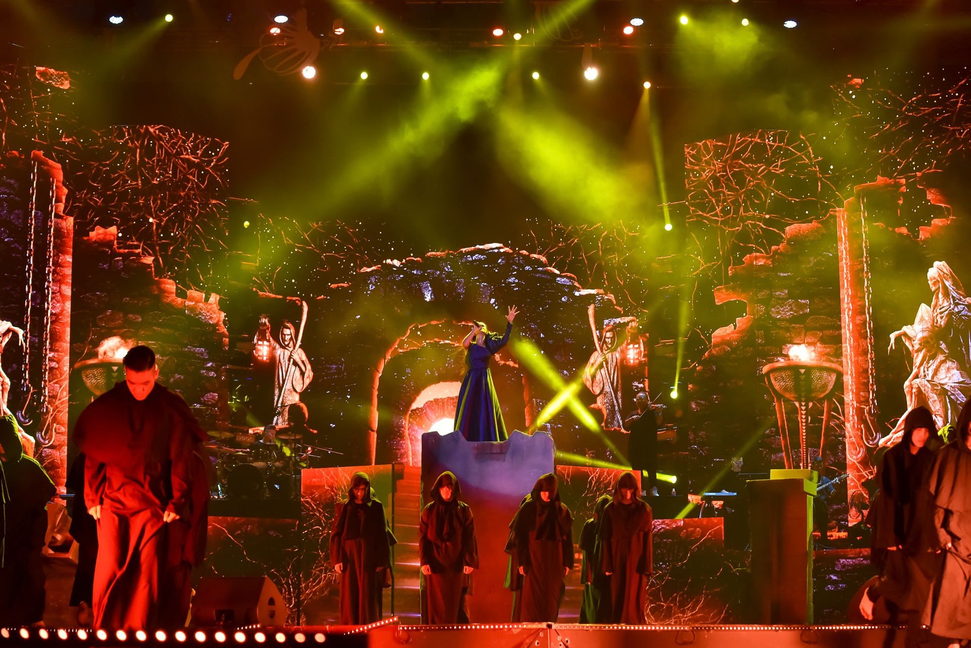 liveshow 10 nam ca hat dong nhi anh 10