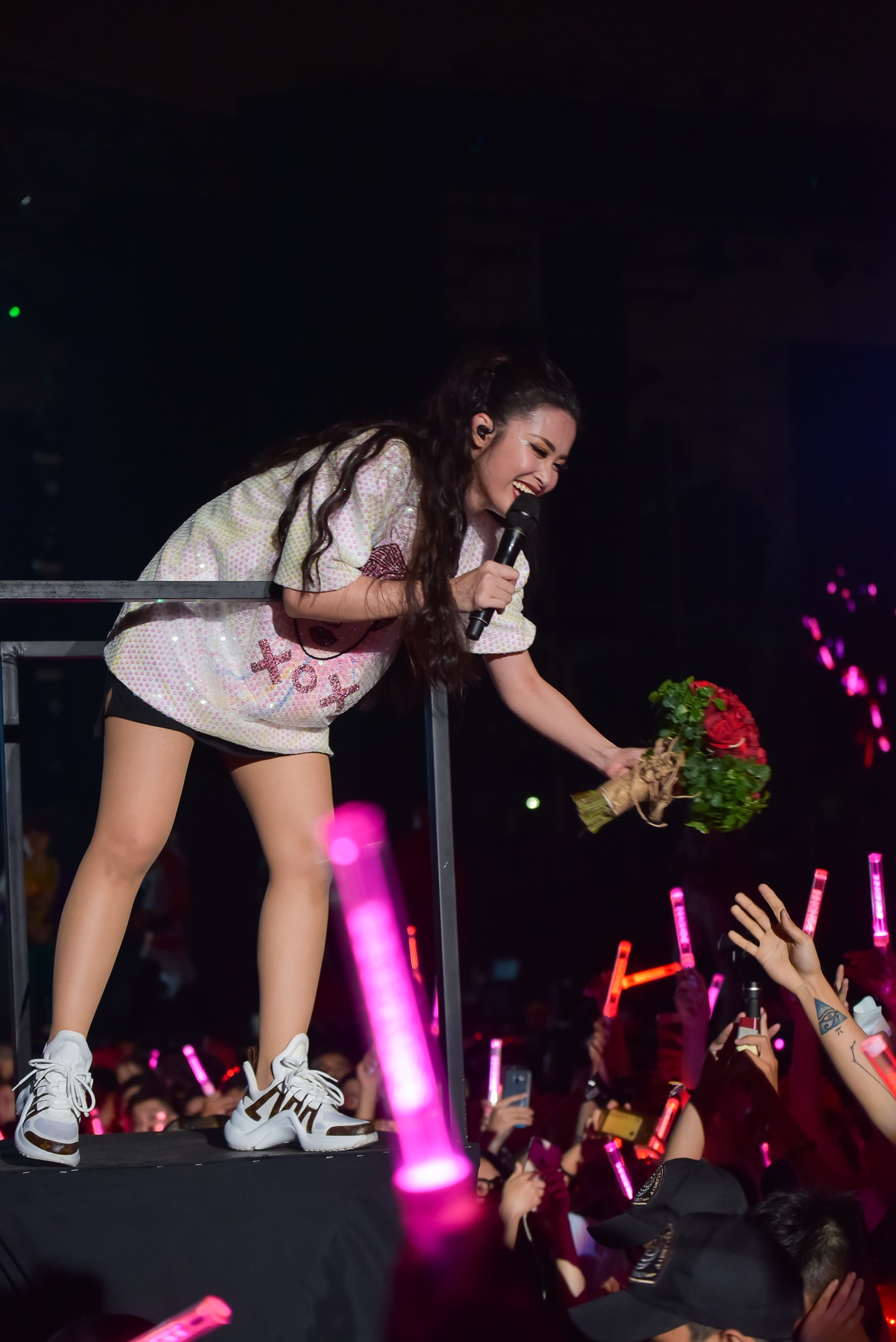 liveshow 10 nam ca hat dong nhi anh 14