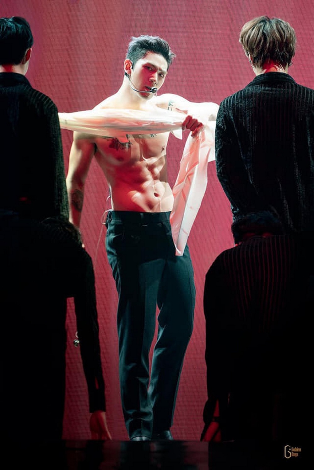 sao nam han so huu body 6 mui va co bap an tuong anh 11