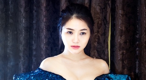 Huong Tram stress, boc da tay vi phai huy show de tap trung luyen hat hinh anh