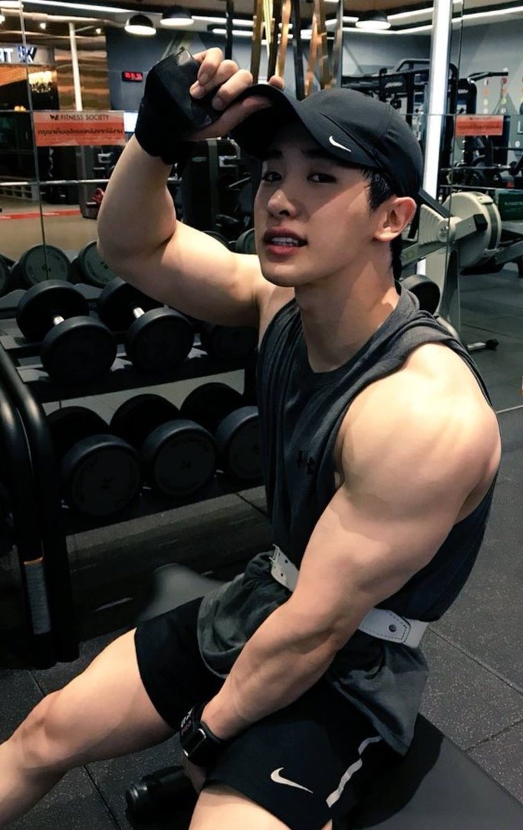 sao nam han so huu body 6 mui va co bap an tuong anh 12