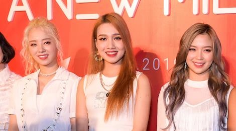 Nhom nhac Han co thanh vien Viet do sac cung sao Vpop hinh anh