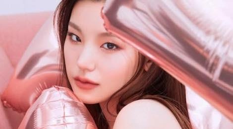 Dan em 10X cua TWICE xinh dep rang ro tren tap chi hinh anh