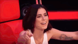 5 HLV The Voice Kids Duc phan khich khi co be hat nhac BTS hinh anh