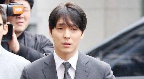 Vo cuu canh sat Nha Xanh phu nhan quen biet Choi Jong Hoon hinh anh