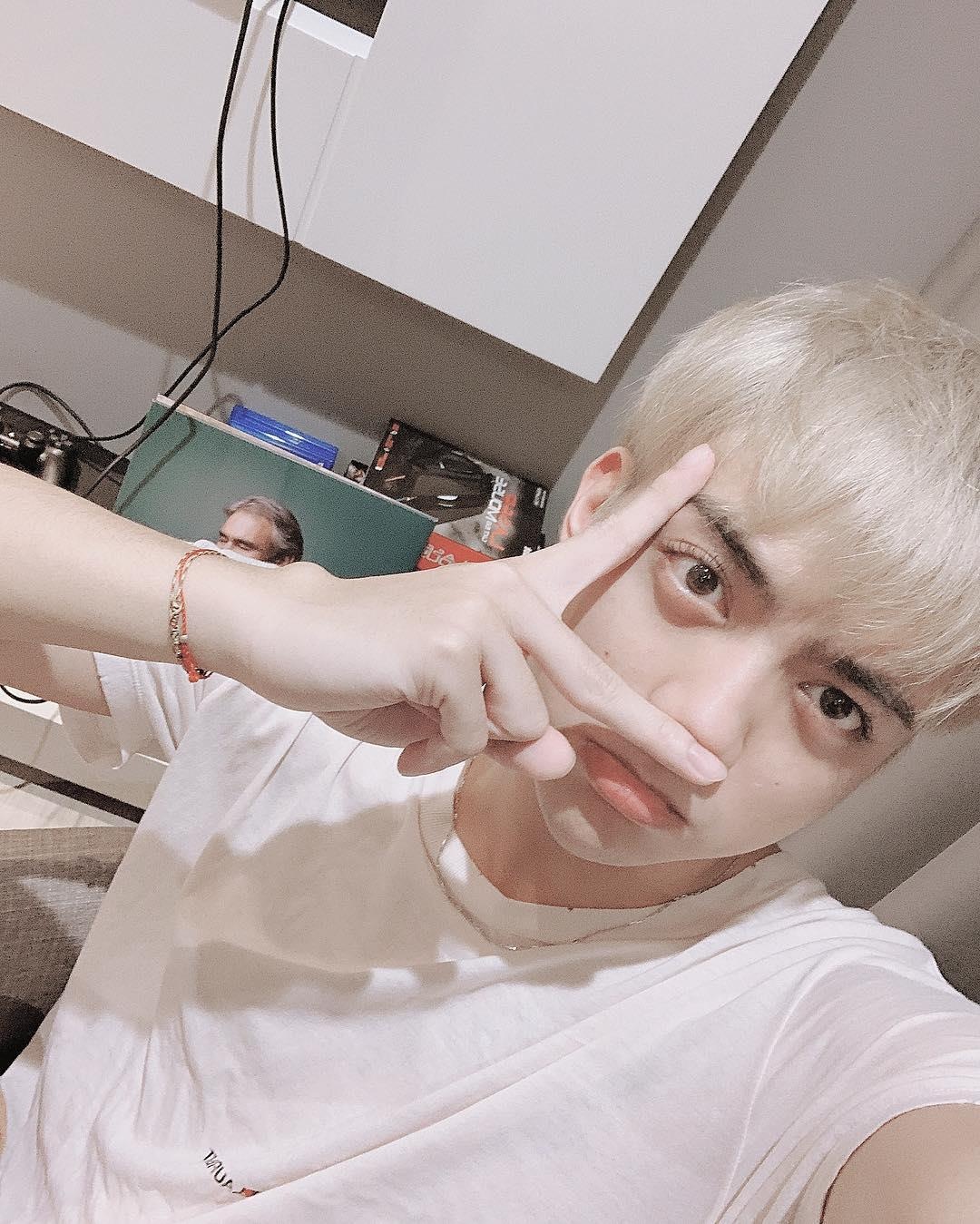 soobin hoang son nhan sac khac la anh 4