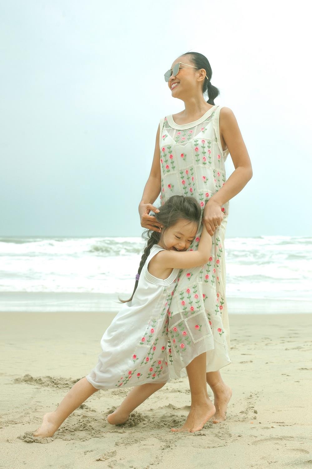 con gai 5 tuoi cua doan trang anh 7