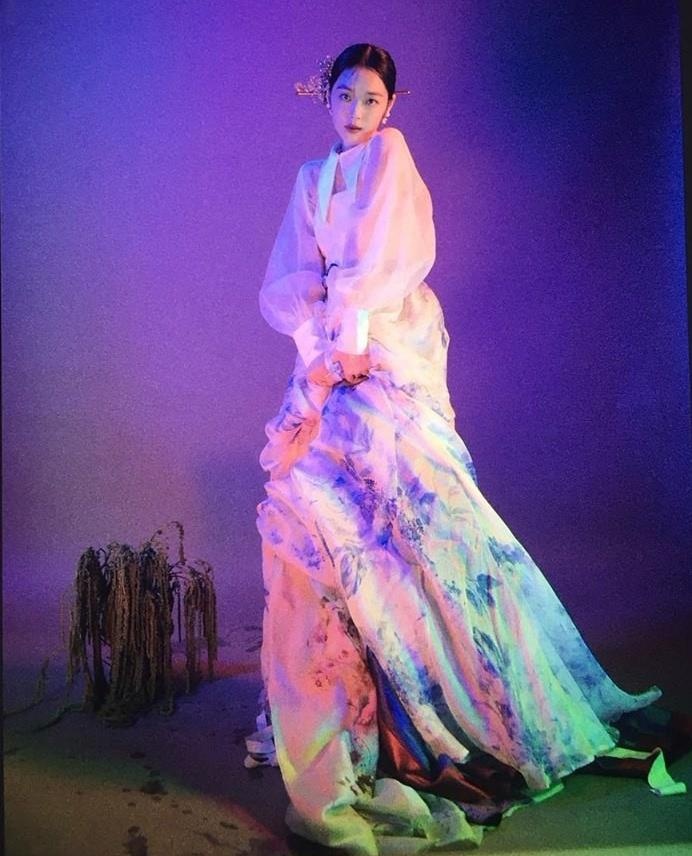 anh hau truong gay sot cua sulli anh 10