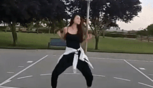 Pham Huong nhay sexy, khoe than hinh thon gon sau tin sinh con hinh anh