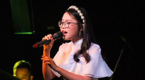 Phuong My Chi dap tra the nao khi bi che hat dan ca khong con hay hinh anh
