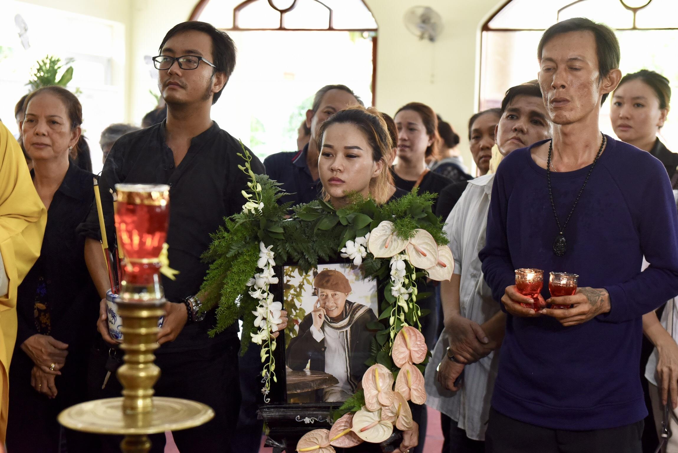 ngay cuoi doi nghe si Le Binh anh 1