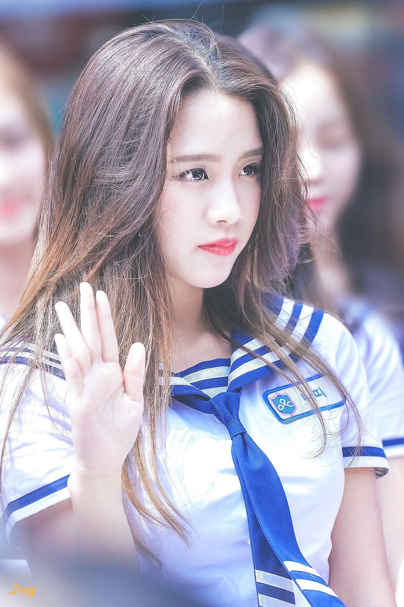 nhung thuc tap sinh xinh dep duoc cho doi ra mat anh 1