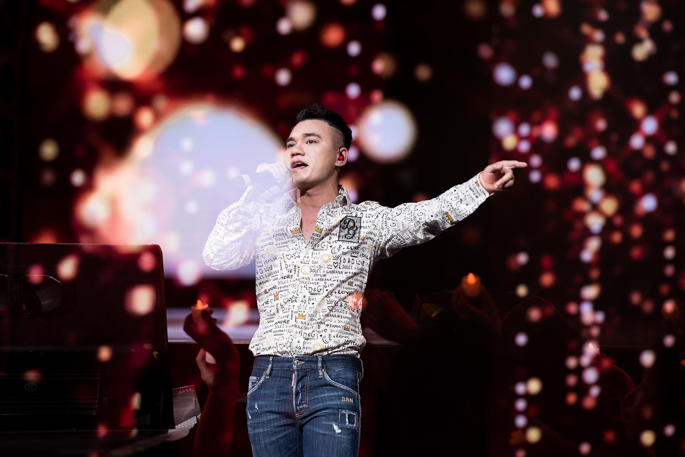 V Heartbeat Live anh 1