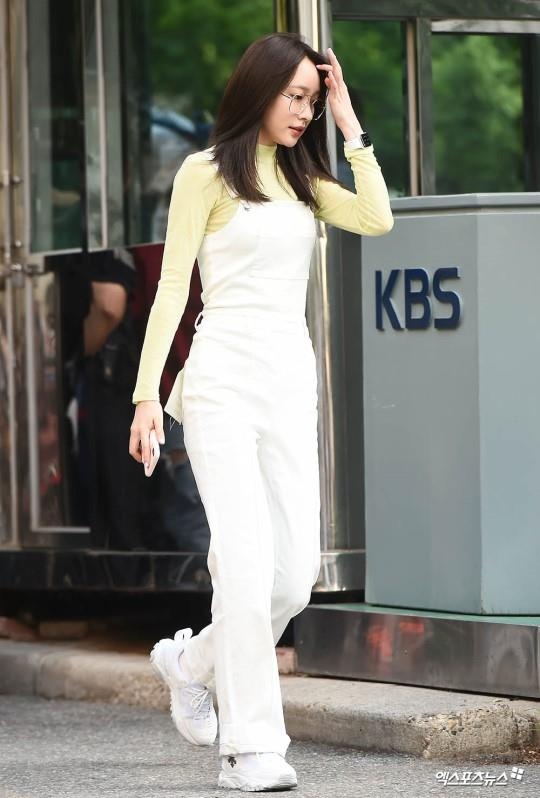 hani do sac voi dan my nu nam than kpop anh 2