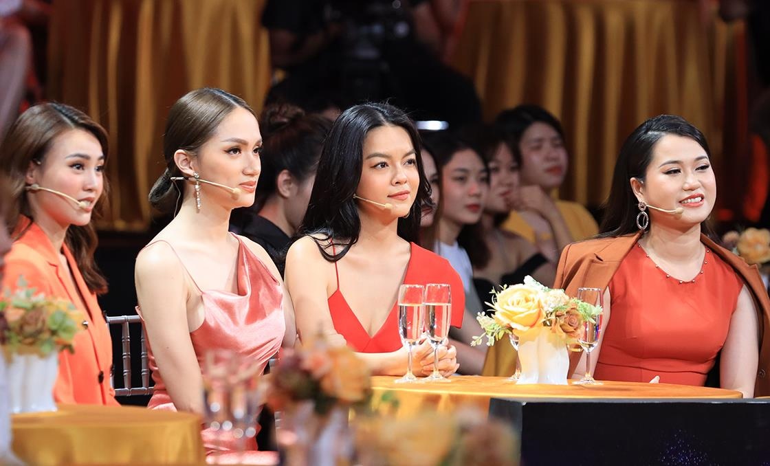 pham quynh anh tam su chuyen ngoai tinh tai quy ong dai chien anh 1