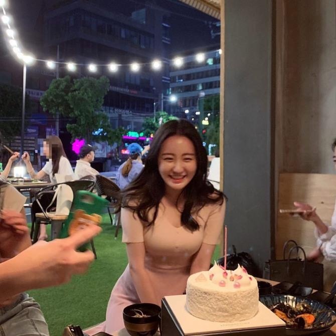 dien vien han giam can lot xac nong bong anh 2