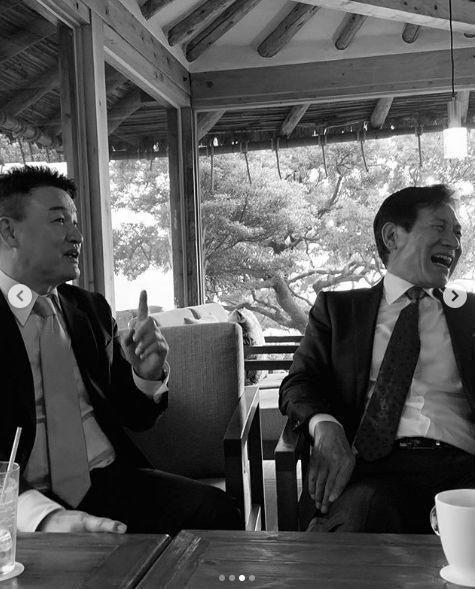 tai tu hang dau han du dam cuoi joo jin mo anh 8