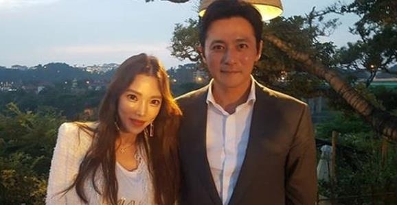 tai tu hang dau han du dam cuoi joo jin mo anh 5