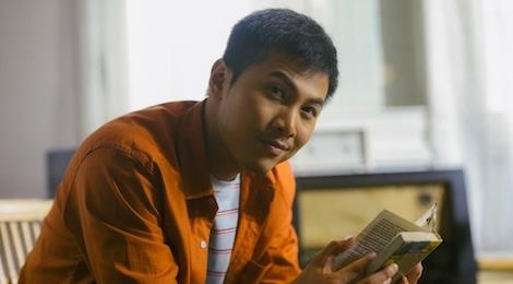 Mai Tien Dung bi lam kho khi hat sang tac cua nhac si 'Anh cu di di' hinh anh