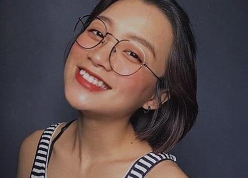 Hot girl The Voice 10X hat ca ngoi tung cau thu Viet Nam o King's Cup hinh anh