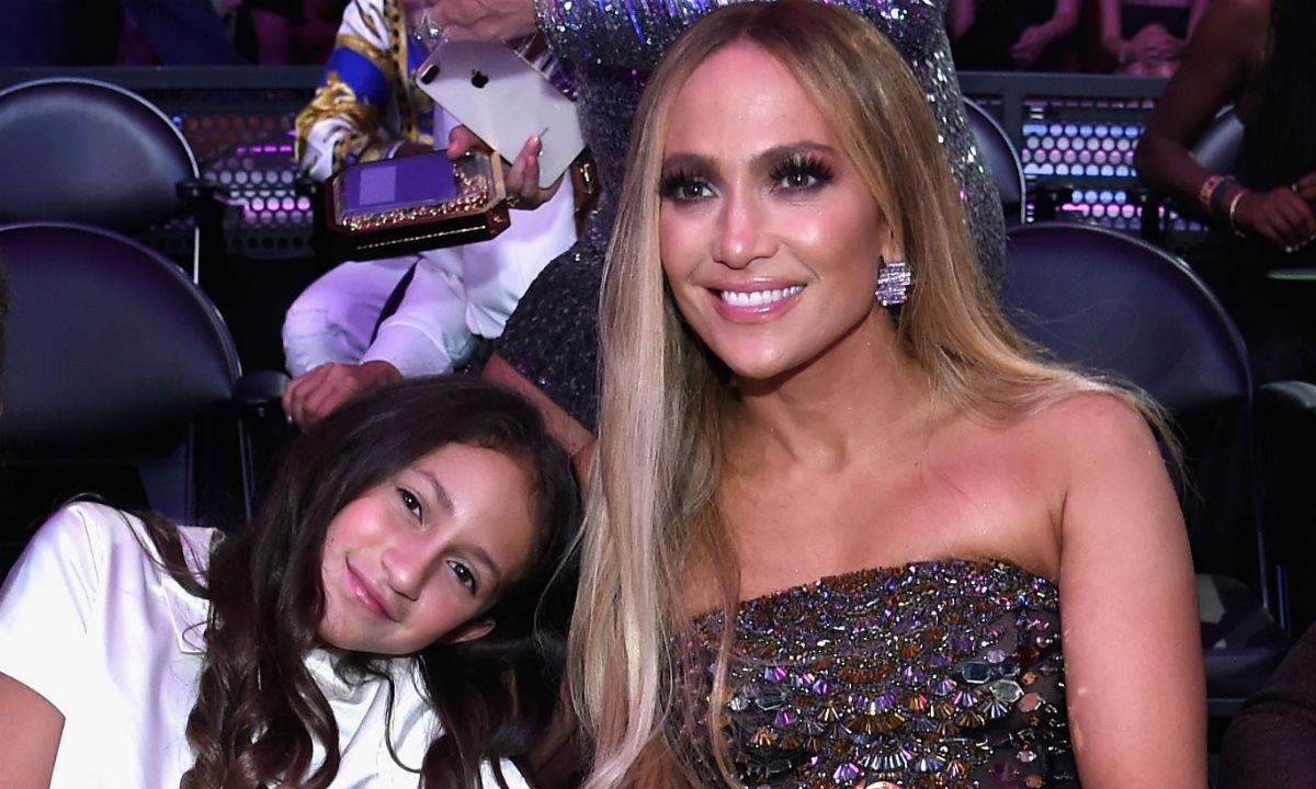 jennifer lopez song ca với con gái ảnh 2 jennifer lopez song ca voi con gai anh 2