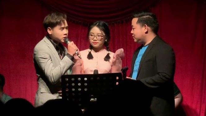 Quang Le hat 'Con duong xua em di' cung Phuong My Chi va con nuoi moi hinh anh