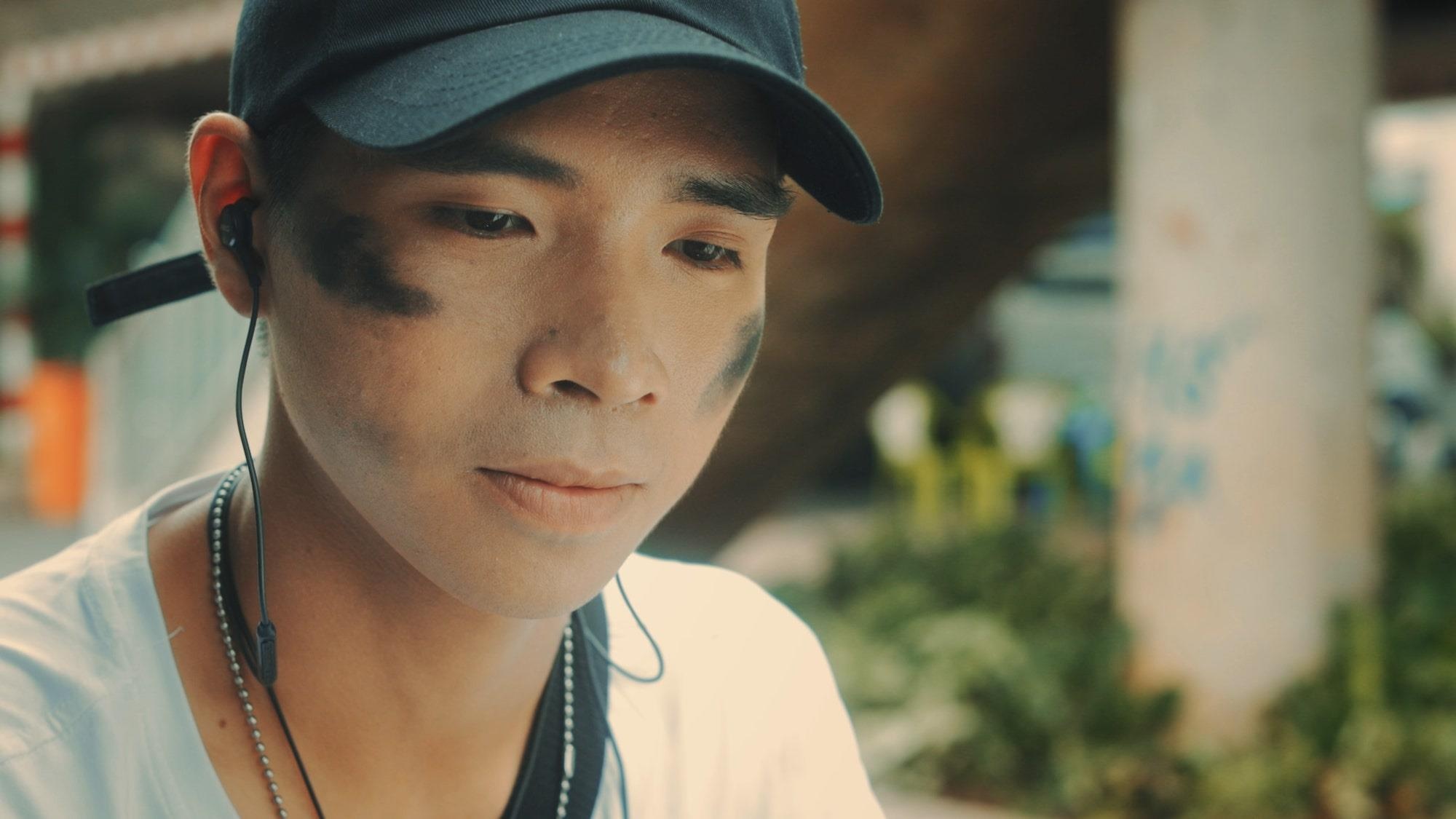 Chu nhan hit 'Mot dem say' di nguoc xu huong MV drama cua Vpop hinh anh