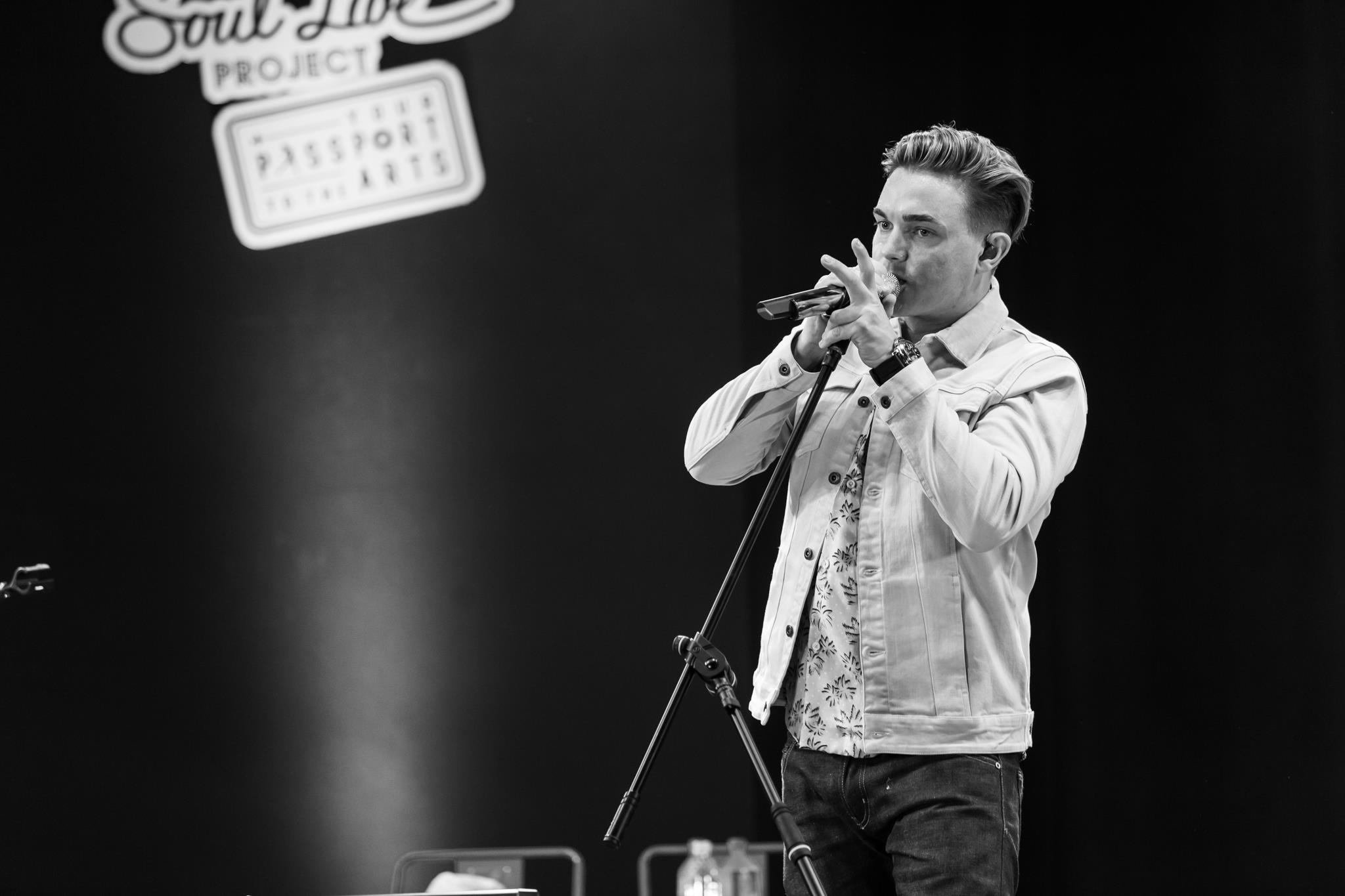 jesse mccartney viet nam anh 3