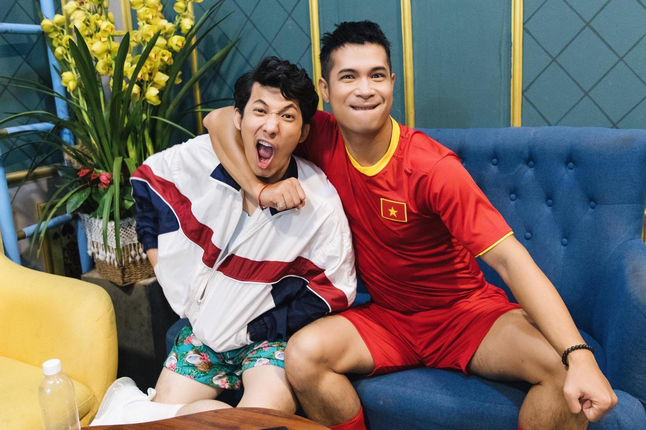 liên bỉnh phát hát ảnh 1 lien binh phat hat anh 1