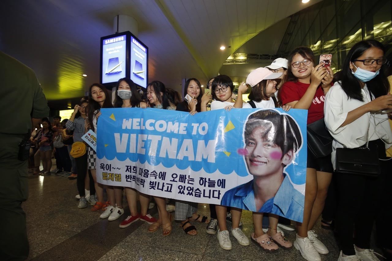 ji chang wook den viet nam anh 1