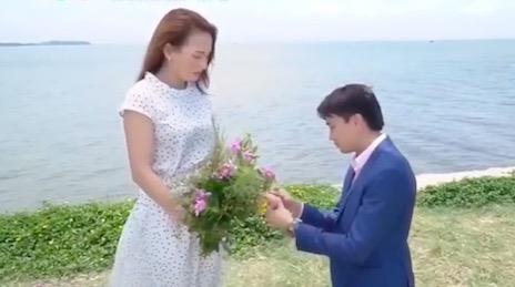 Vu quy goi cau hon Thu trong tap cuoi 'Ve nha di con' hinh anh